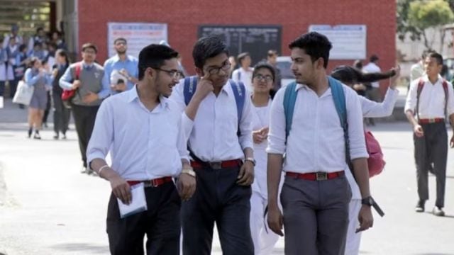 The number of students who have failed to qualify the Class 10 exam has increased in the last four years.