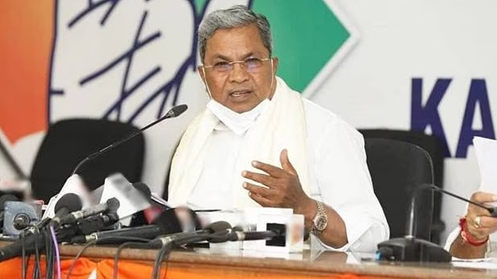 Karnataka To Withdraw Hijab Ban Order, Announces CM Siddaramaiah ...