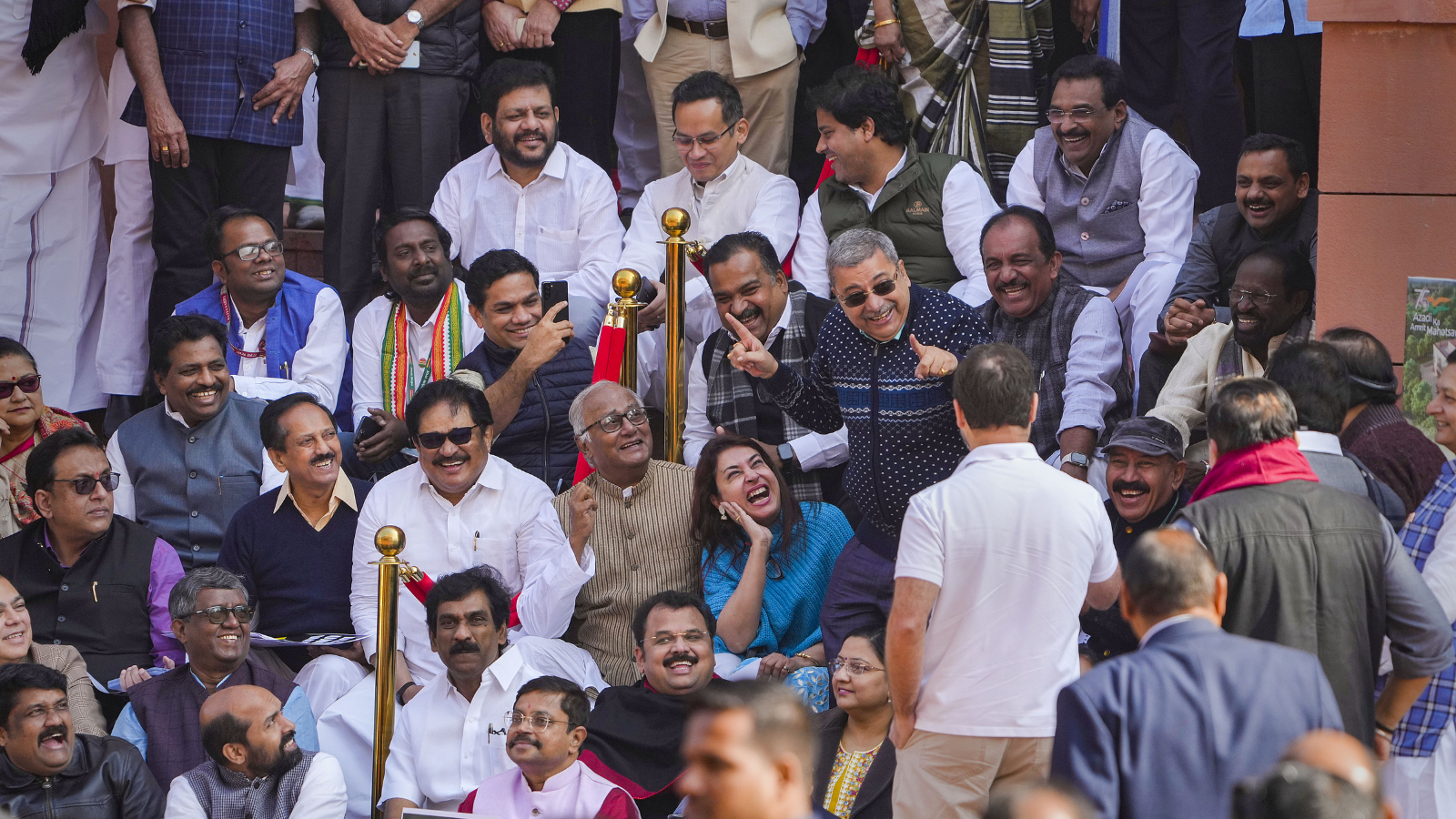 Mp Refusing Entry Barred from entering Parliament, no daily allowance: Here are the ...