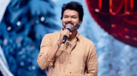 Vijay addressing fans at Leo success meet