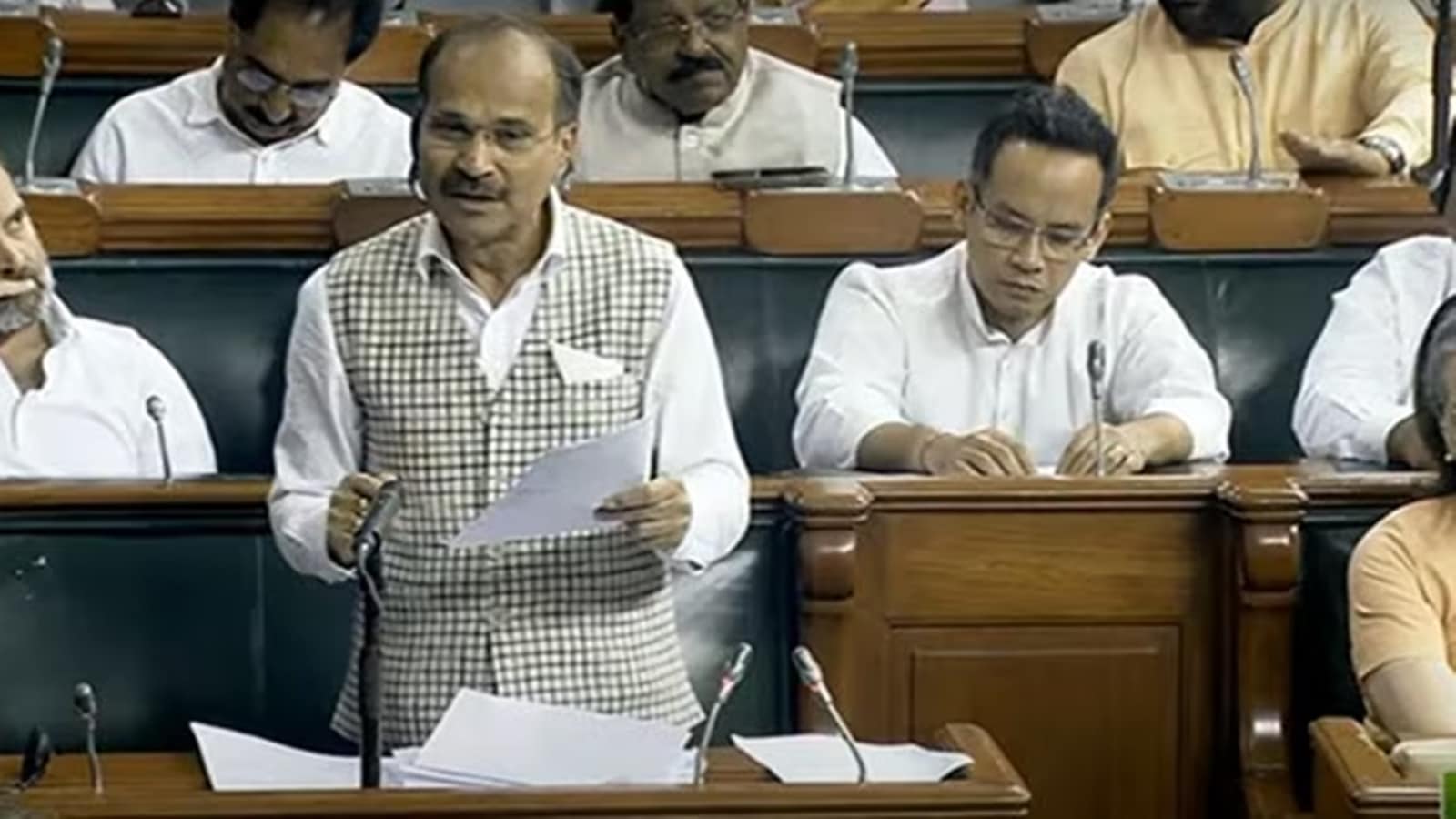 Govt must hold talks on foreign policy: Congress in Lok Sabha