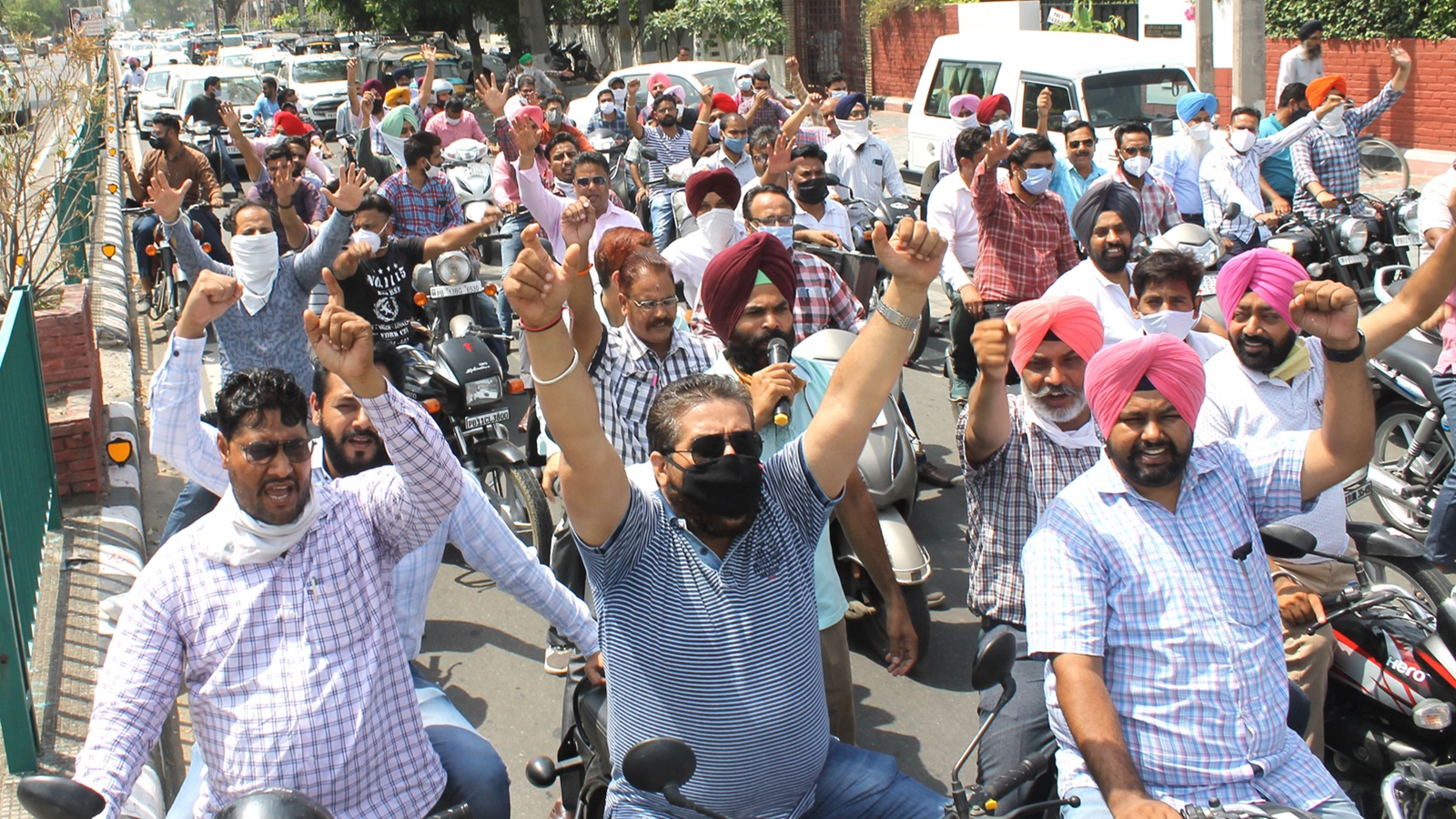 Punjab Govt Agrees To Meet Ministerial Staff On Strike; Cease Work ...