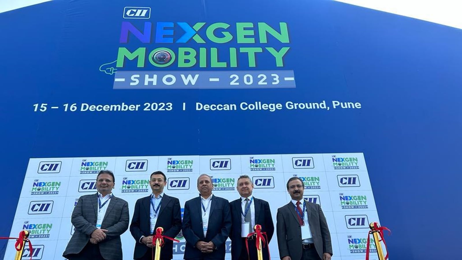 PMPML buses, PMPML EV models, PMPML chief on EV buses, Compressed Natural Gas, PMPML CNG buses, NexGen Mobility Show 2023, Electric Vehicles, indian express news