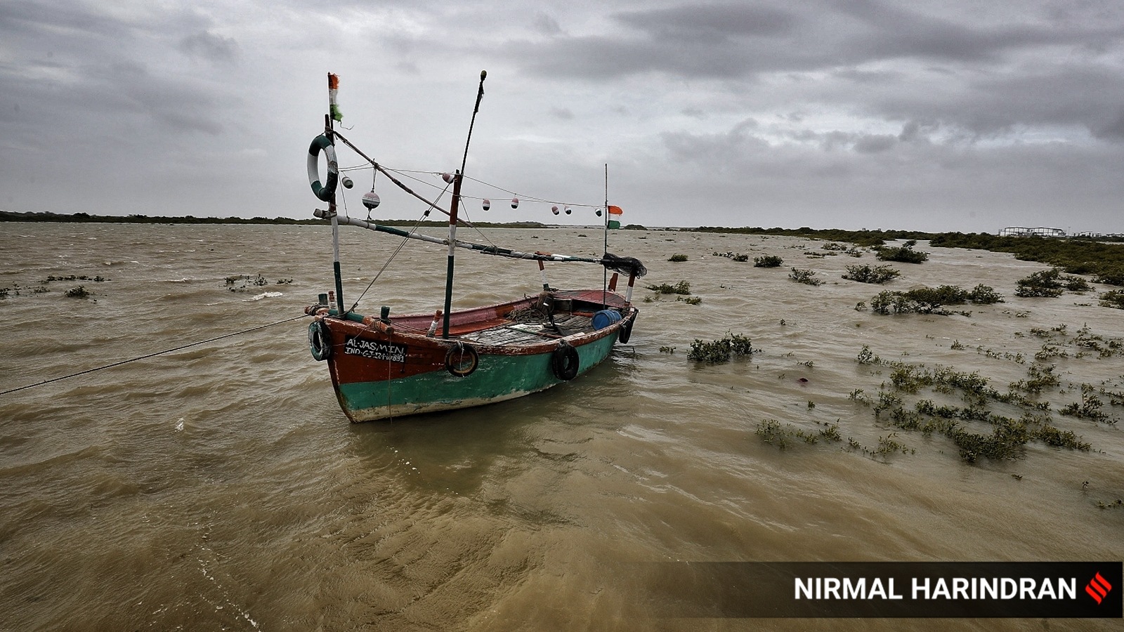 Tamil Nadu, Andhra Pradesh Coastal Districts Prepare For Cyclone ...