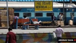 delhi railway accidents