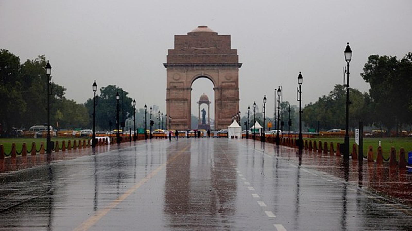 Delhi News Live Updates: Capital’s air quality in ‘very poor’ category, AQI at 307 | Delhi News