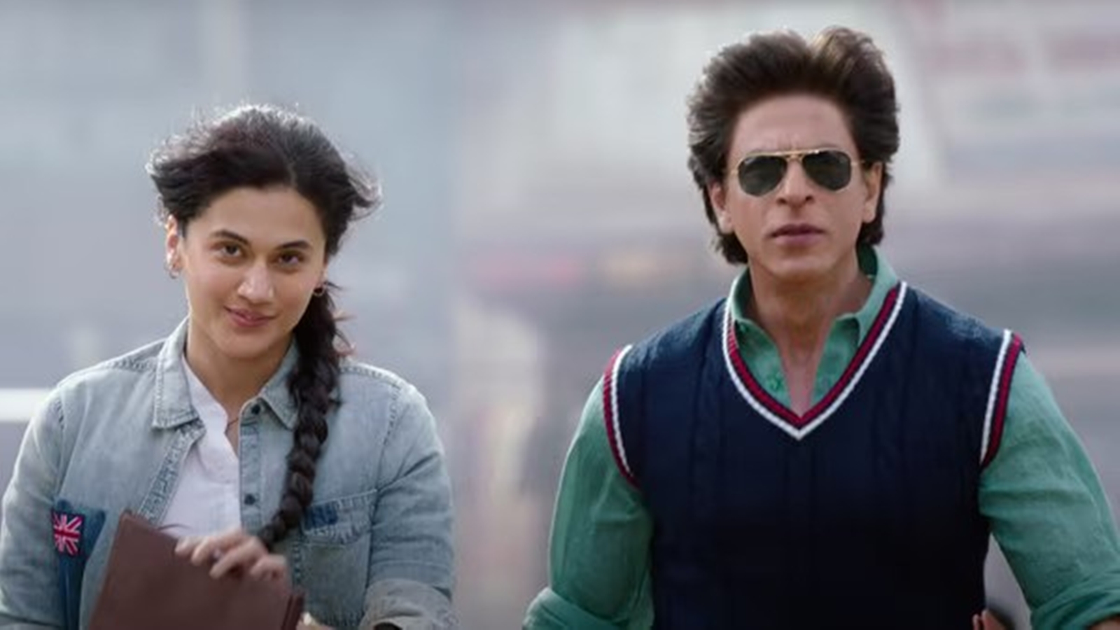 Taapsee Pannu says she was star-struck by Shah Rukh Khan, recalls he  rehearses every scene 50 times: 'I would just zone out mid take' |  Bollywood News - The Indian Express
