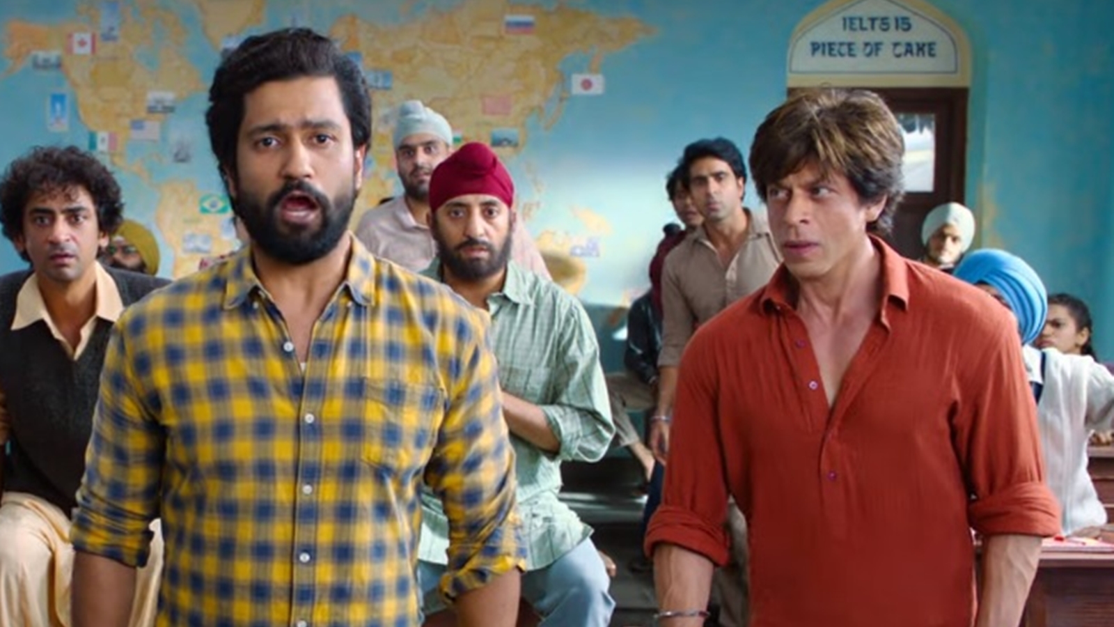 Vicky Kaushal says Shah Rukh Khan gives his 100 percent, is ‘something