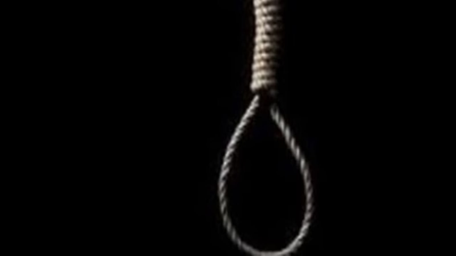Ballia: Man kills wife & two minor sons, hangs self