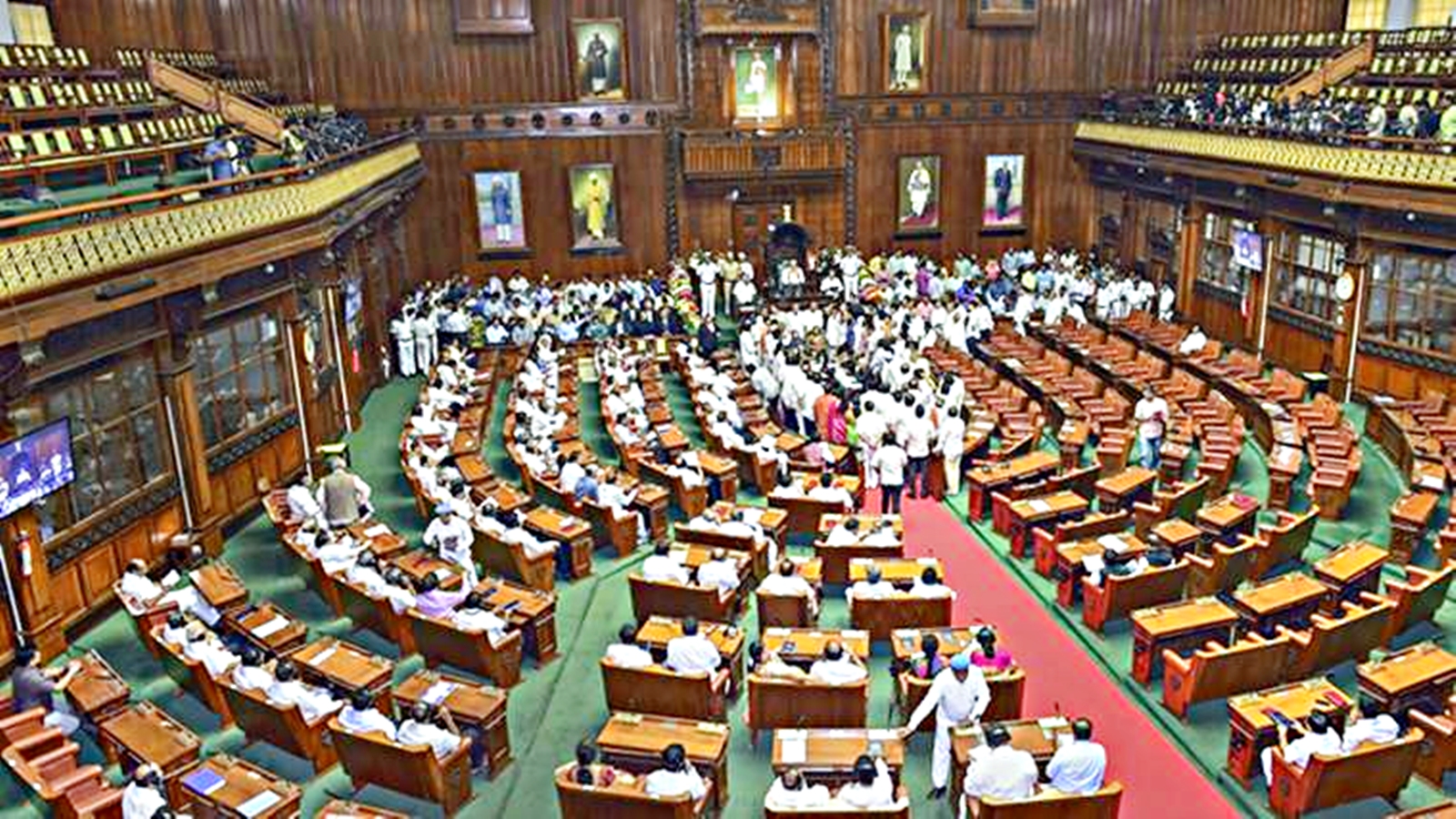 Stamp duty to go up in Karnataka, govt tables Bill during Winter