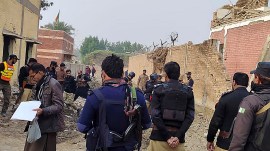 Pakistan suicide bomber blast