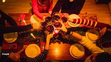 Party season appetizers, Hosting tips for get-togethers, Quick and impressive party starters