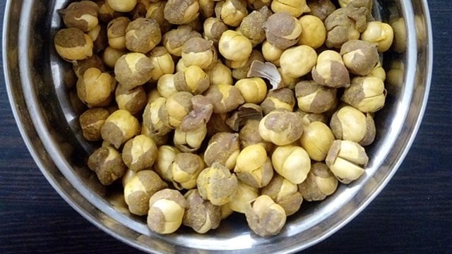 what-happens-to-your-body-when-you-have-roasted-chana-every-day-food