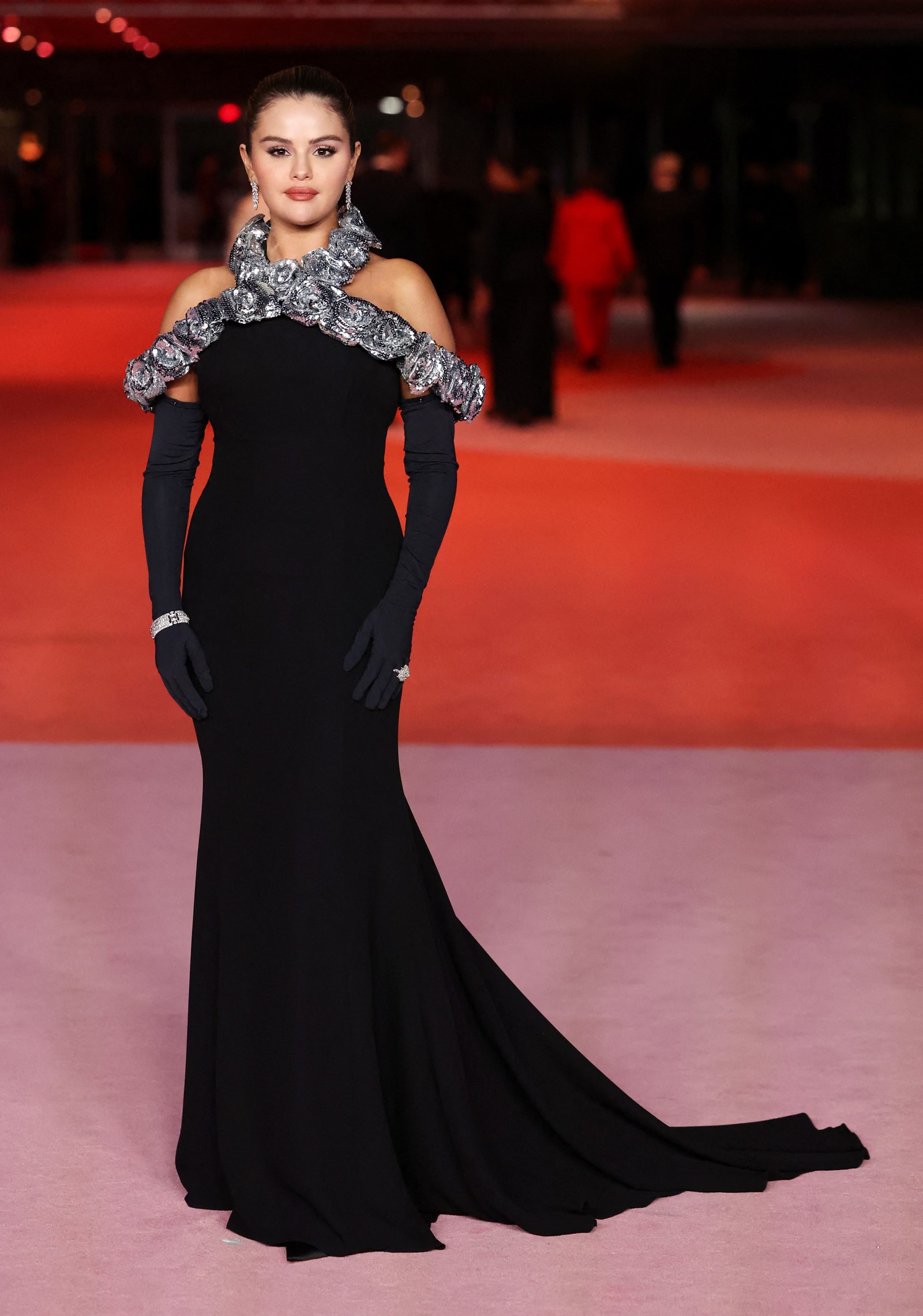 Selena Gomez Walked the Carpet in a Deconstructed Blazer Dress