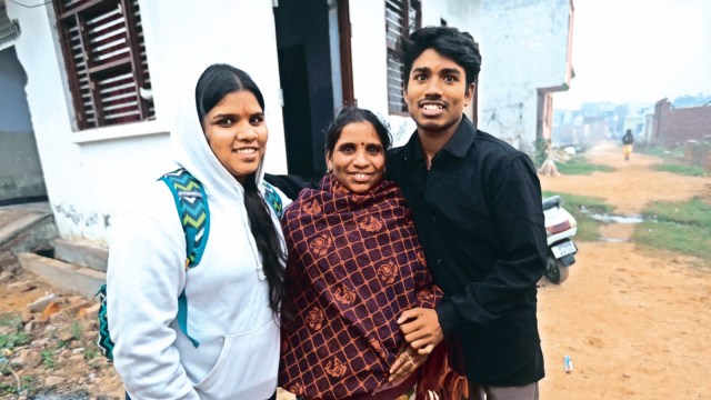 Agra, agra siblings reunite, delhi siblings reunite, Agra’s Nangla Basua, delhi news, India news, Indian express, Indian express India news, Indian express India