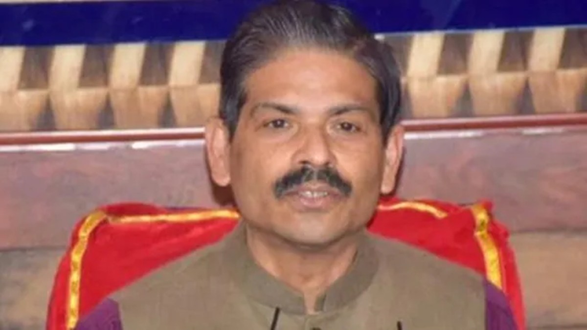 J&K DGP RR Swain, drone-dropped items, narcotics, Jammu and Kashmir new challenge, biggest enemy of nation, treason, terrorism, Ministry of Home Affairs, highest level of authority, indian express news