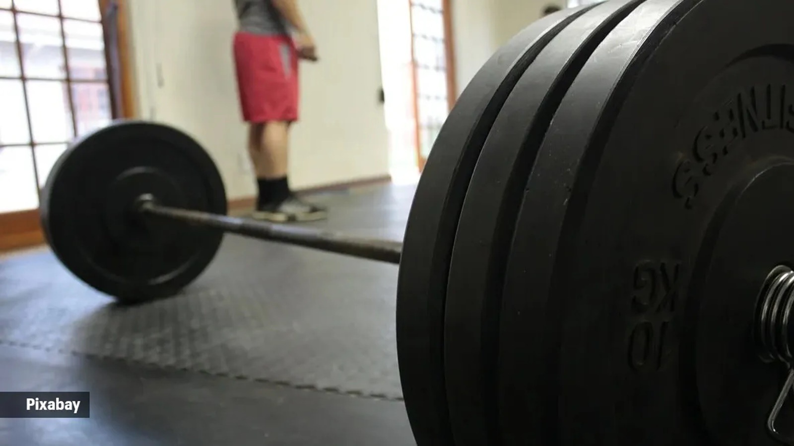 Here's why weight training is a must (Source: Pixabay)