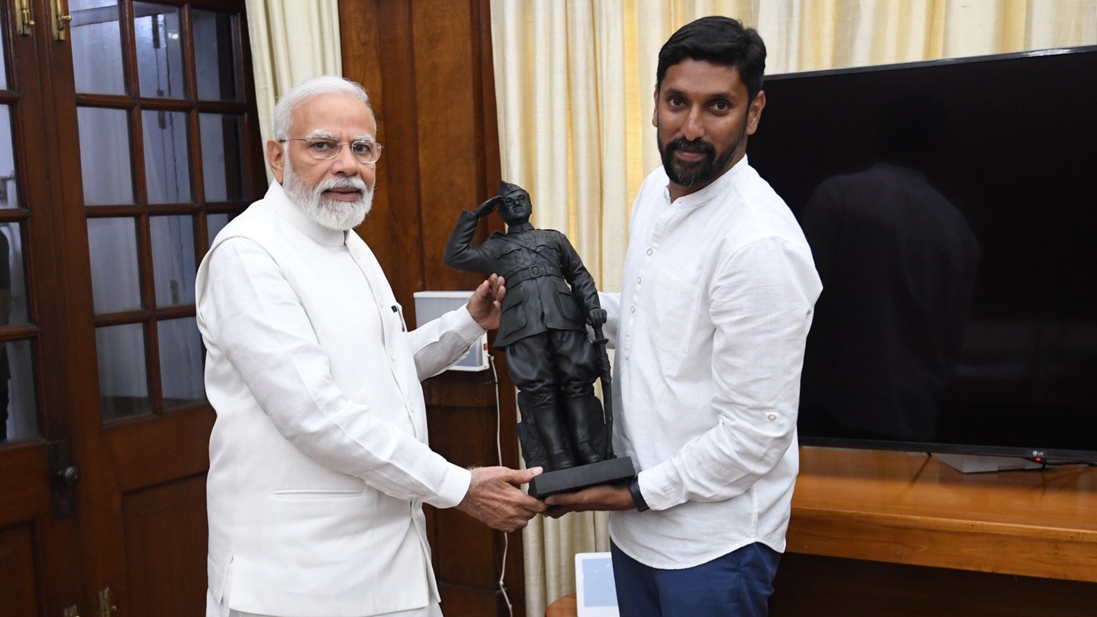 Ram Lalla Idol Made By Karnatakas Arun Yogiraj Selected For Ayodhya