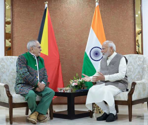 PM Modi Gujarat visit, inauguration of Global Trade Show, PM Modi roadshow, VGGS inauguration ceremony, PM in Gujarat, Vibrant Gujarat Summit, PM Modi meetings, VGGS 2024 begining, VGGS dignatries, UAE president, VGGS 2024 guest list, indian exptress news
