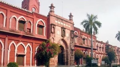 AMU minority status, Aligarh Muslim University, AMU Article 30, AMU minority institution, AMU minority character, what are the institutions of national importance, Supreme Court, AMU Delhi, AMU news, Indian Express India news, India top news