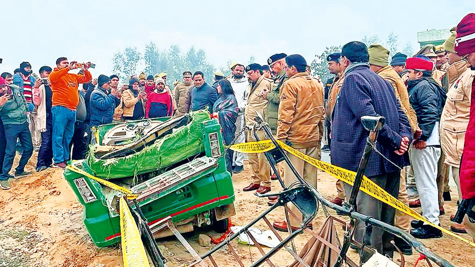 12 killed as truck hits auto-rickshaw | Lucknow News - The Indian Express