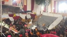 Delhi stage collapse