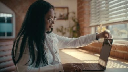 Through AI, DET introduced free practice tests on mobile phones, and fine tuned its scoring algorithm to more accurately predict scores.