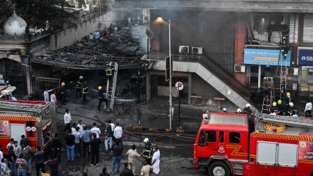 45-year-old woman killed in Santacruz building fire