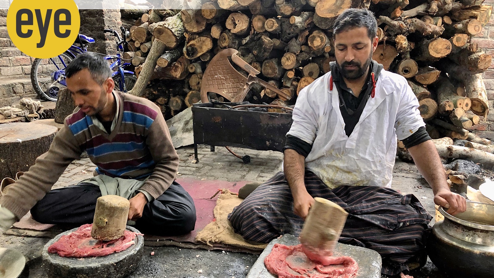 Butchers are pounding sheep meat in Srinagar to make a traditional Kashmiri dish called Gushtaba (Credit: Chef Thomas Zacharias)