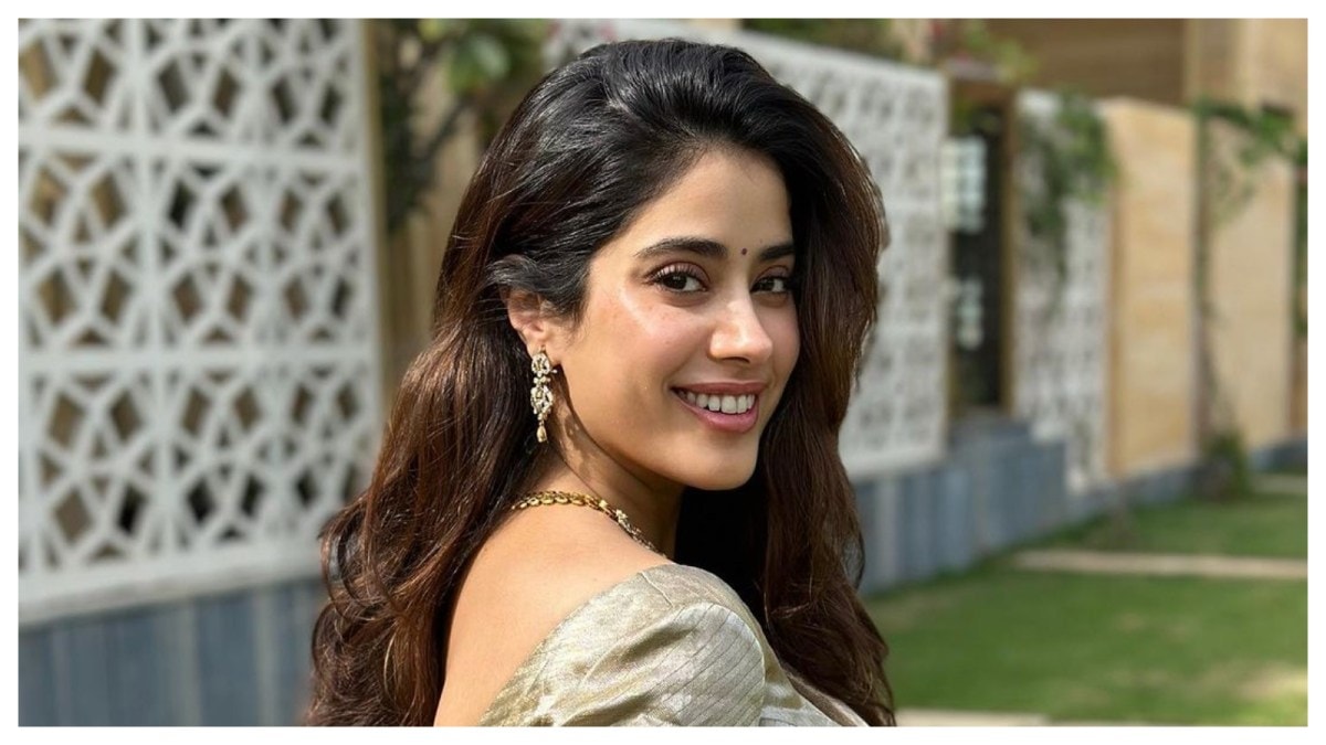 Aspiring comedian' Janhvi Kapoor requests for 'kindness': 'You weren't kind  with my debut'. Watch | Bollywood News