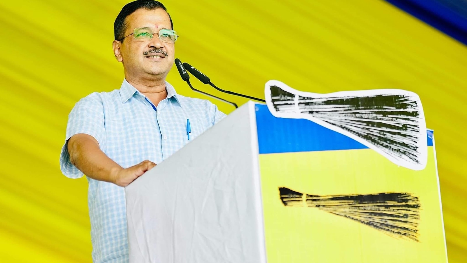 Install rooftop solar panels and get zero electricity bills Delhi CM announces new policy