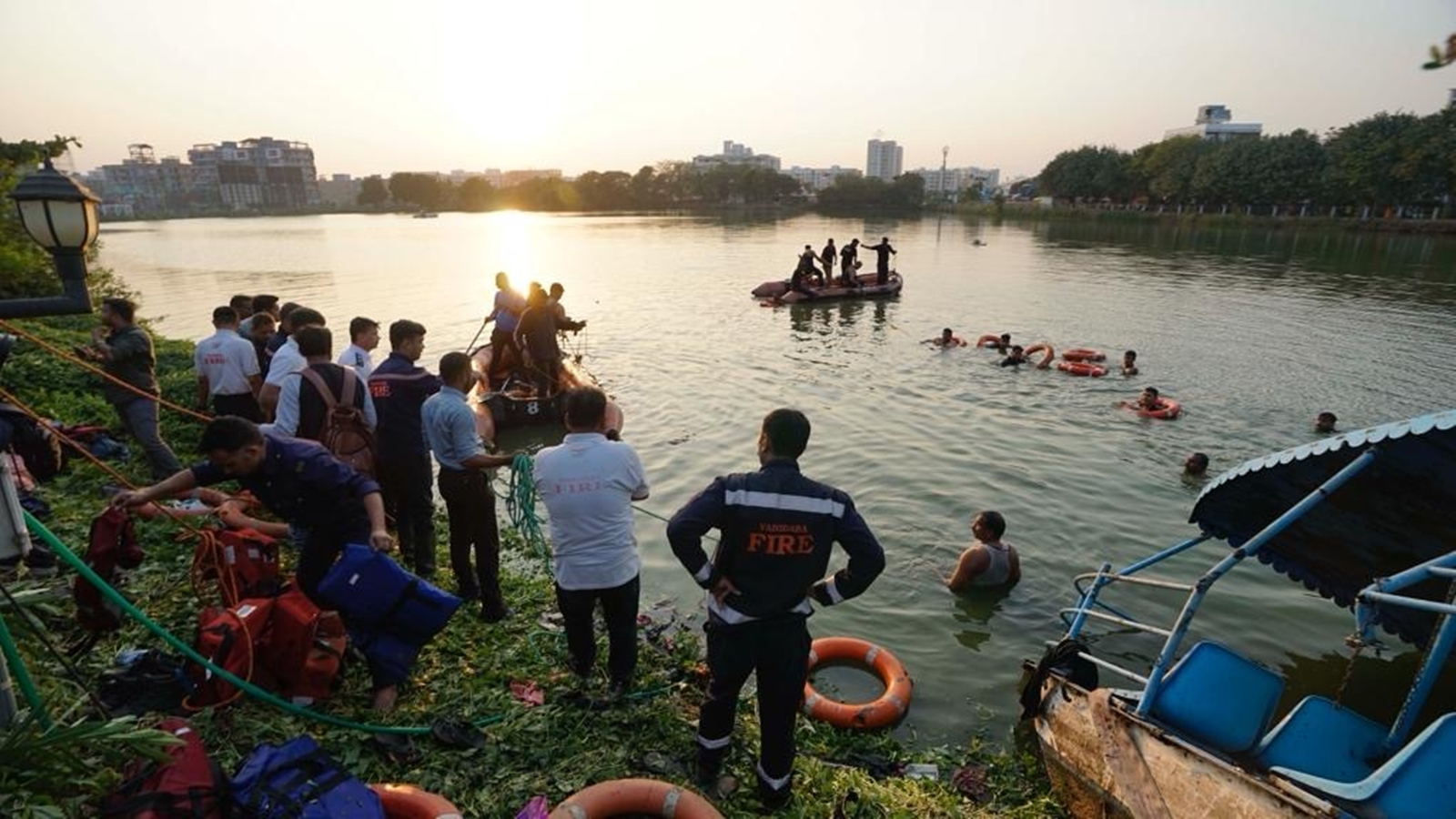 Boat capsizes in Vadodara | Lake Zone redevelopment: Congress sought vigilance probe into project in 2016, objected to PPP model | Ahmedabad News - The Indian Express