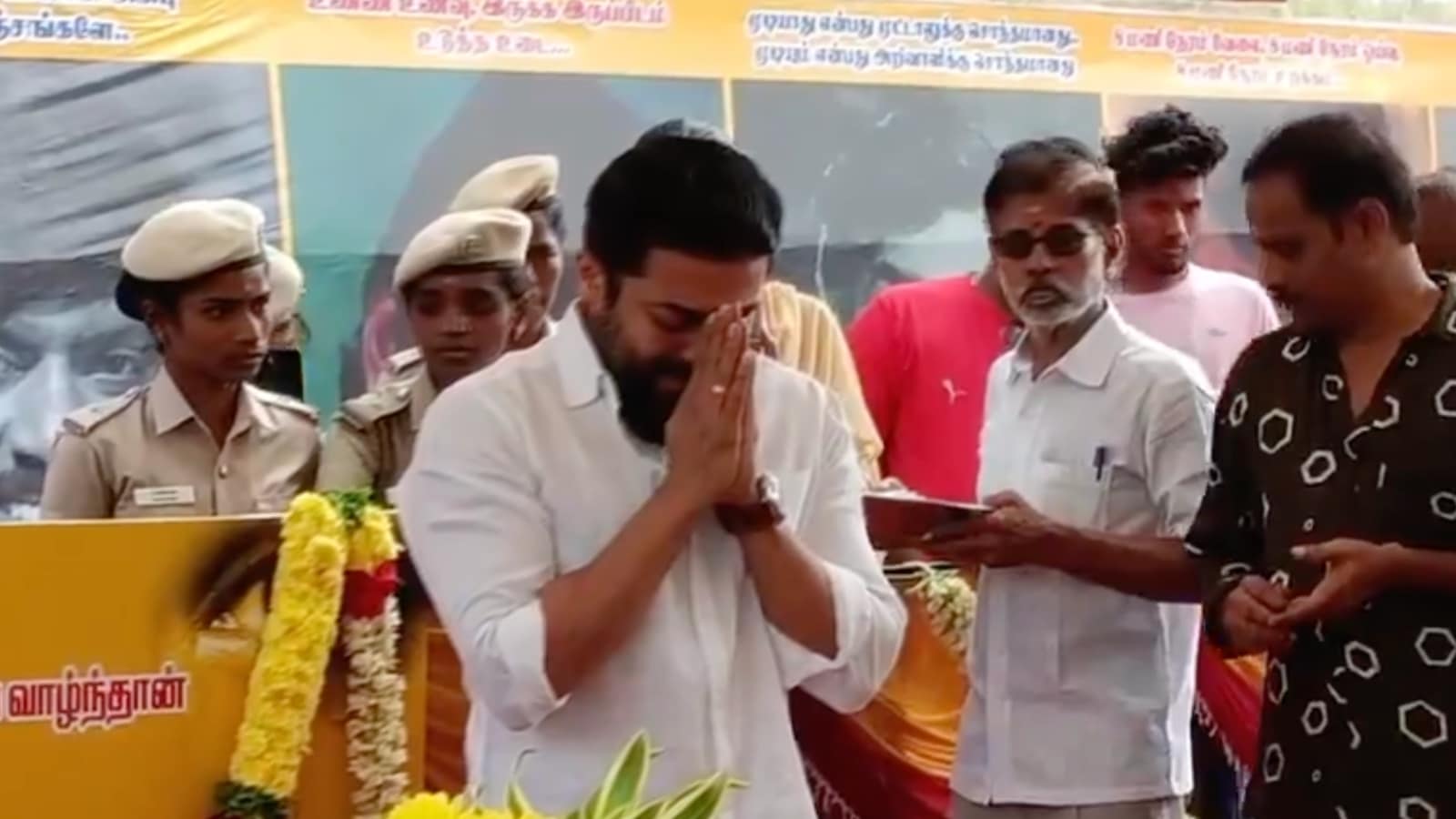 Suriya Breaks Down While Paying His Respects To Vijayakanth At DMDK ...