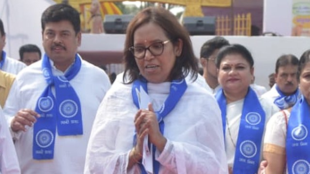 Mumbai Congress chief BMC guardian minister