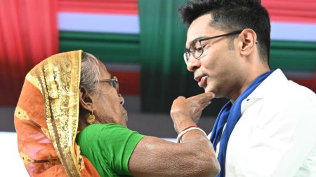 Bengal TMC news, Trinamool Congress, Abhishek Banerjee, Mamata Banerjee, new guard, old guard, TMC NEWS, Indian express newsA