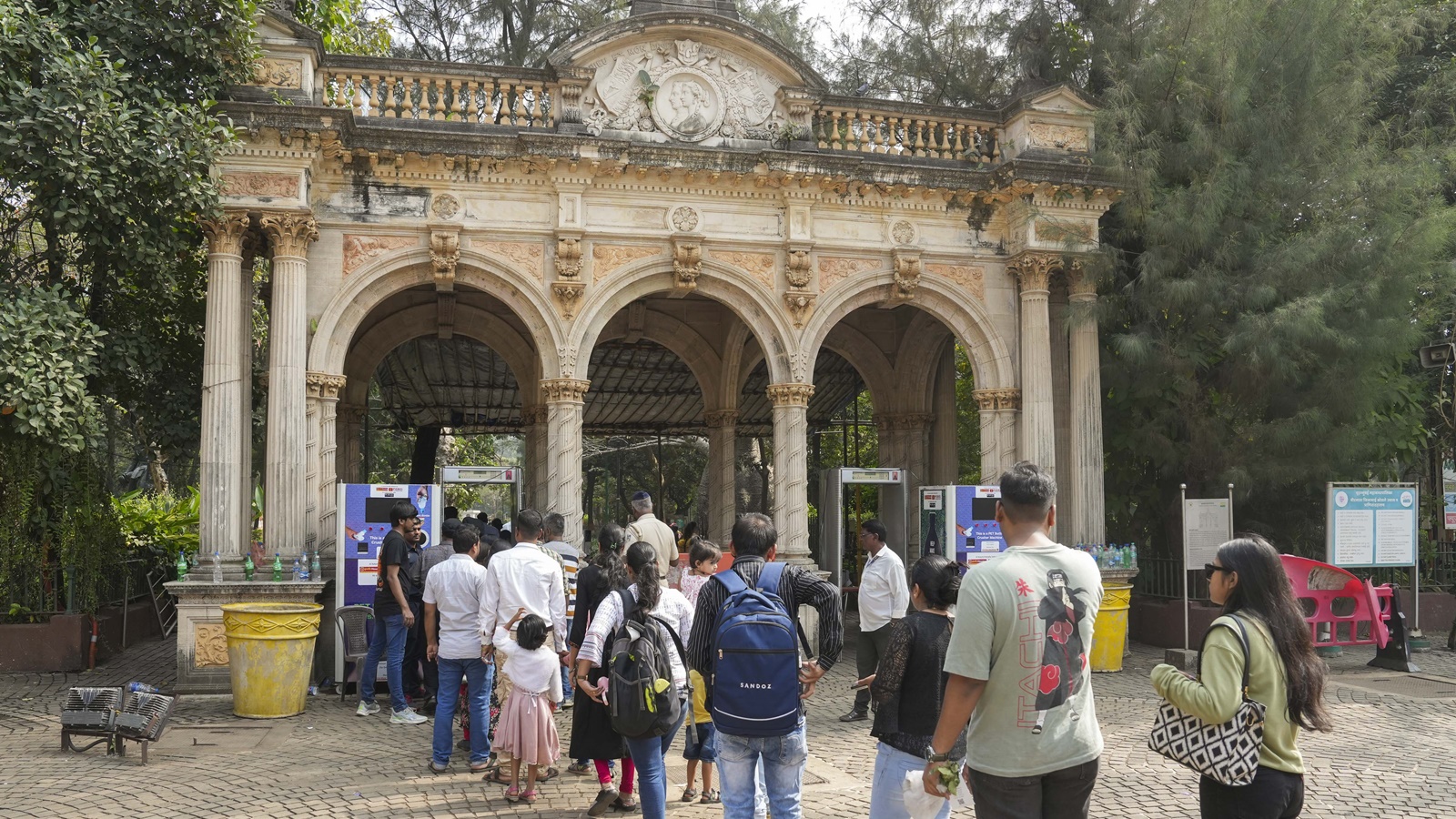 Despite slow Christmas, Byculla Zoo saw significant rise in visitors in ...