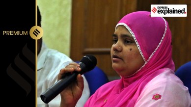 Bilkis Bano with her husband Yakub Rasool at the press conference after bombay high court verdict, in new Delhi in 2017.