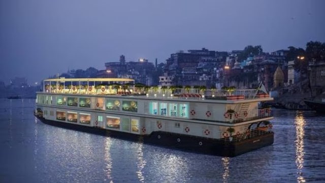 Tourists to be taken on cruise ride to watch dolphins off Okha coast ...