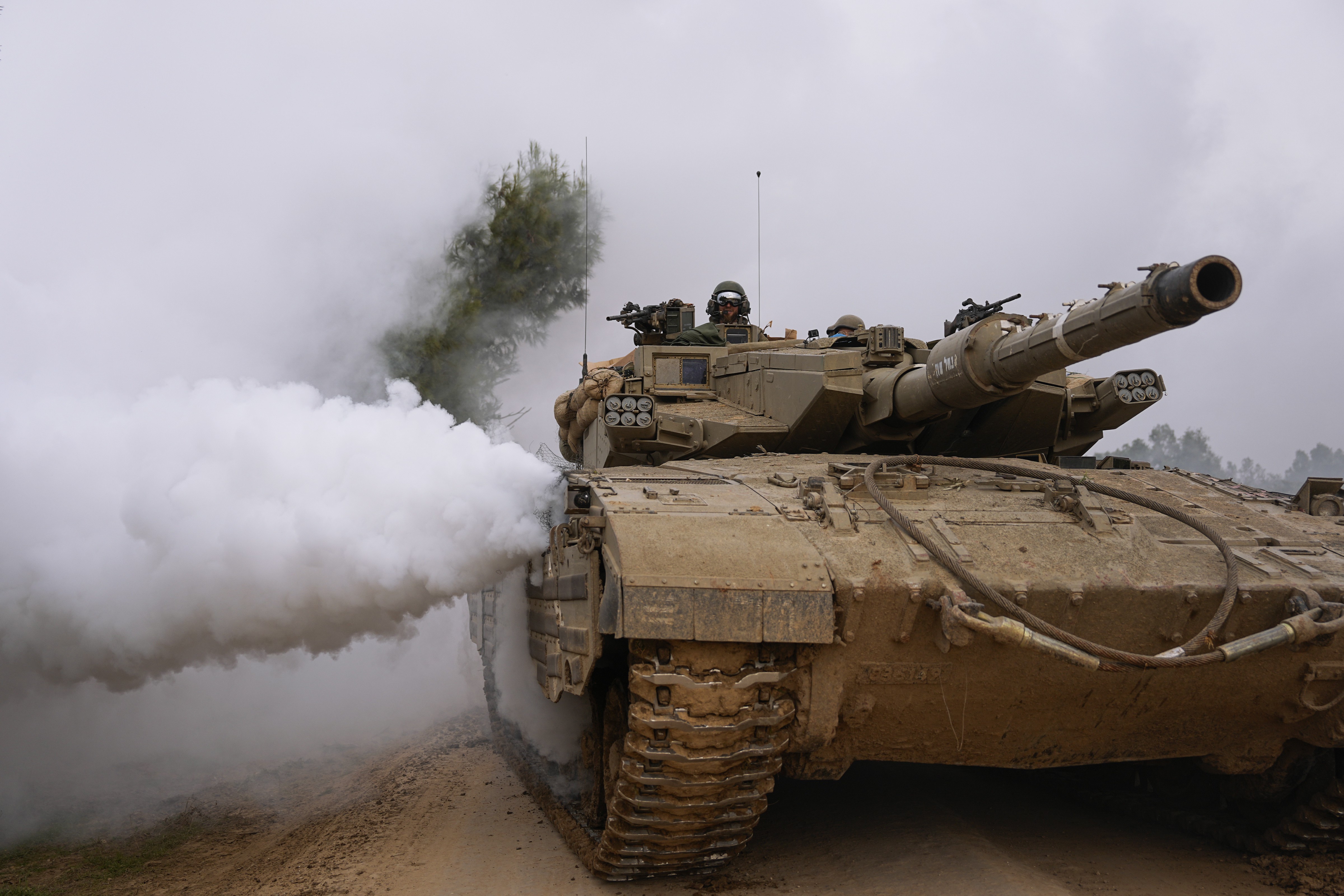 Israel presses southern Gaza assault, Jordan decries damage to hospital Israel presses southern Gaza assault, Jordan decries damage to hospital