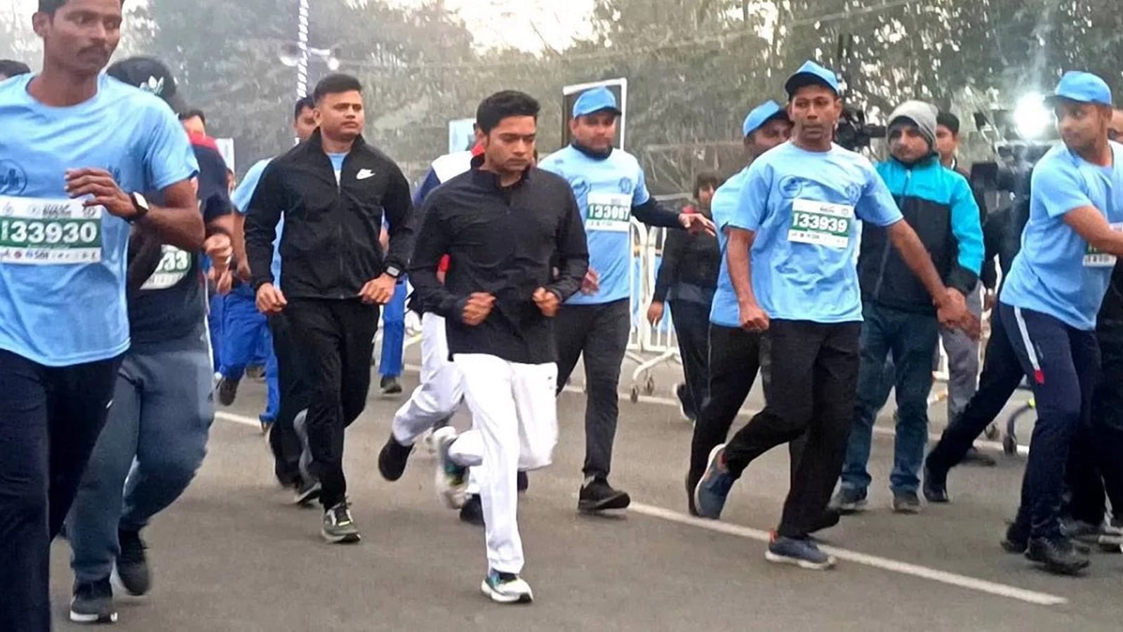 Top cop injured during Kolkata police’s marathon; Abhishek Banerjee, Sourav Ganguly take part in