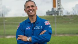 anil menon nasa astronaut