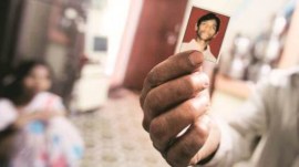 pune maoist hospitalised, surrender