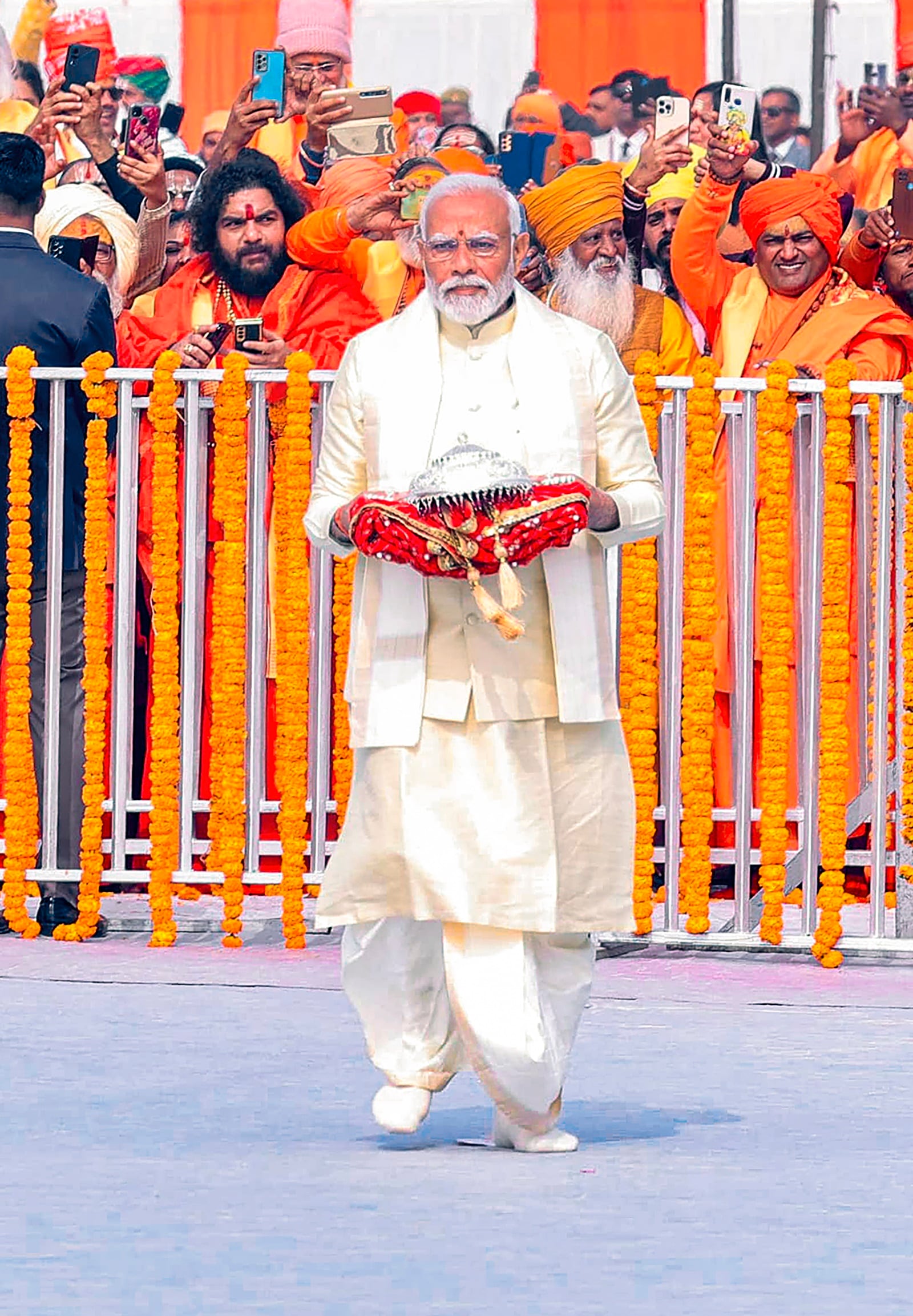 Ram Mandir ‘Pran Pratishtha’ ceremony concludes: Check out visuals from ...