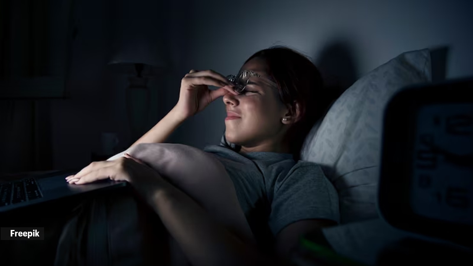 By incorporating mindful sleep practices into our nightly routine, we can transform our sleep into a rejuvenating and health-promoting experience.