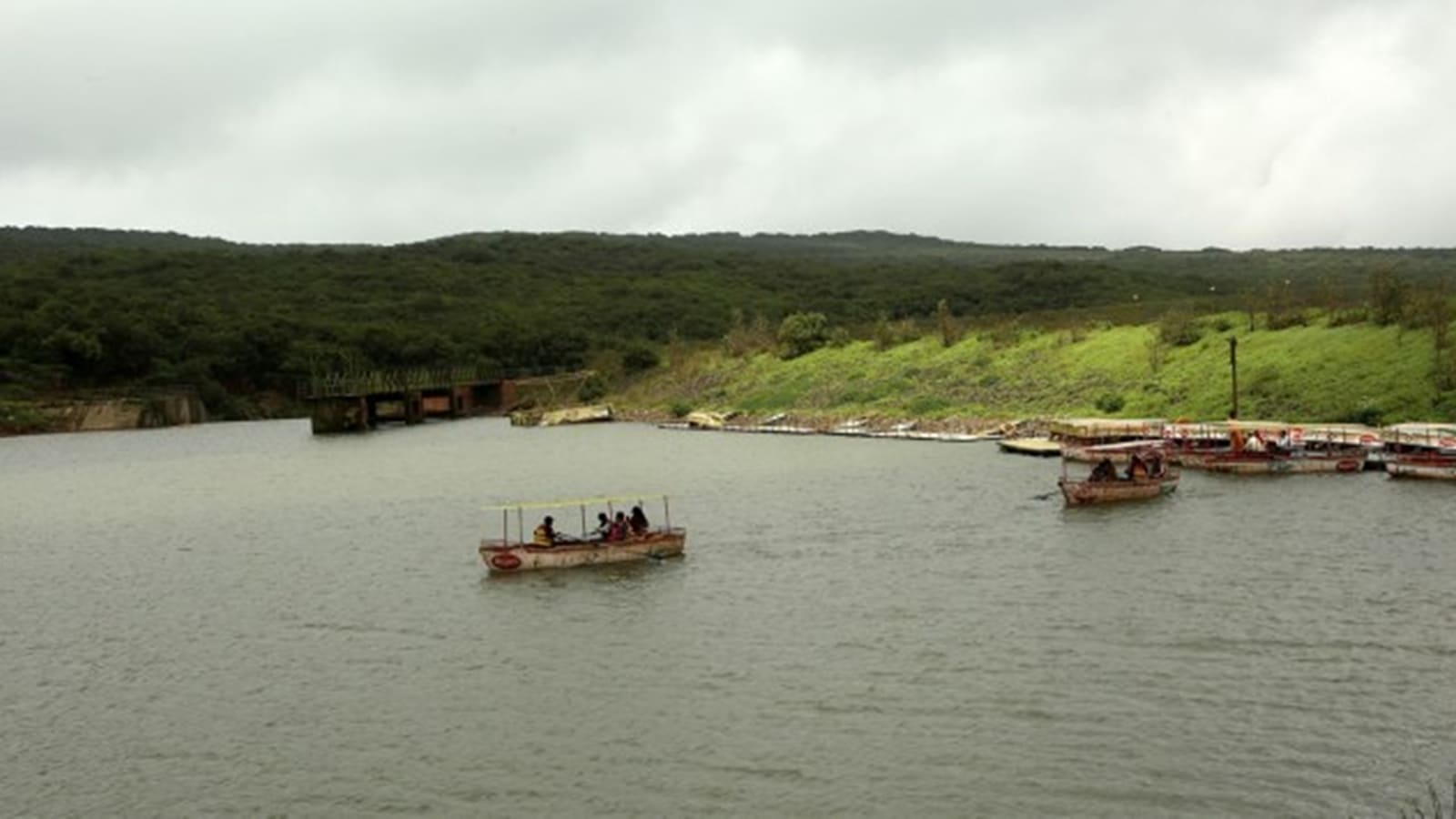 Water pollution, Venna Lake, Pune drinking water, drinking water source, water contamination, Venna Lake drinking water, where is Venna Lake, tourist hill station, indian express news