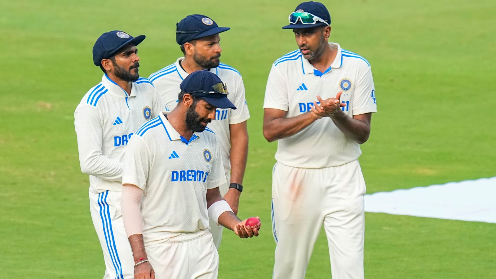 As Ravichandran Ashwin surpasses Kapil Dev, have a glance at India's top  wicket takers in test cricket | Business Insider India