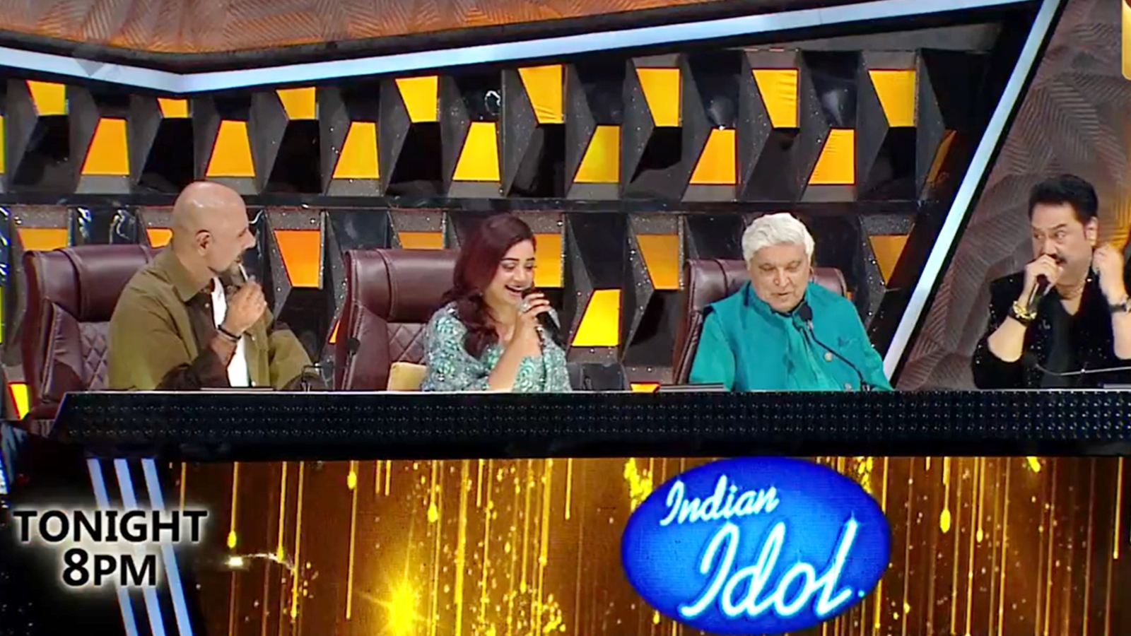 Javed Akhtar requests Indian Idol 14 judges Kumar Sanu and Shreya