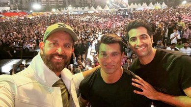 Hrithik Roshan, Karan Singh Grover