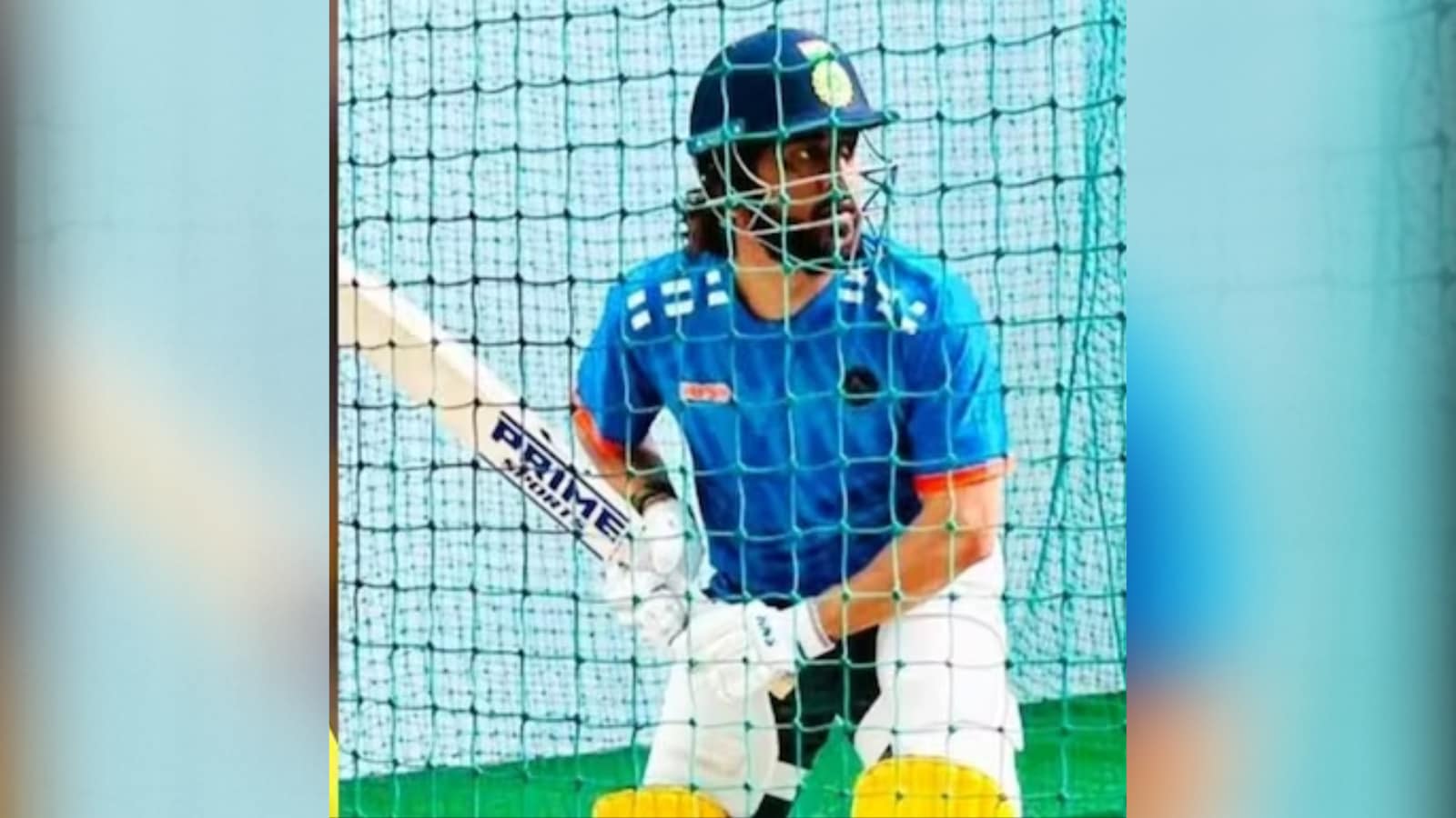 IPL 2024: MS Dhoni uses special sticker on cricket bat as he hits nets ...