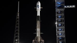 A SpaceX Falcon 9 rocket with NASA's PACE mission on top. (SpaceX, NASA)